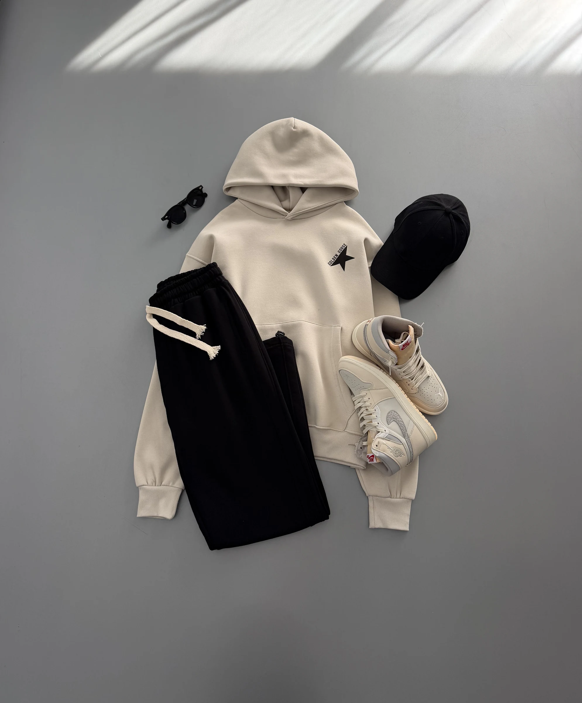 ست هودی شلوار Golden Goose
